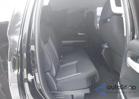 2015 Toyota Tundra Sr5 5.7L V8 z USA, uszkodzony, nr VIN 5TFUW5F18FX474937